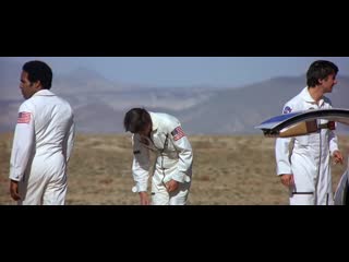 capricorn one (1977) - action, thriller, drama, adventure. peter hyams 1080p